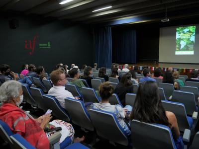 Café scientifique  © Léa Servais, IRD